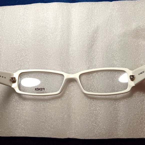 Fendi glasses authentic ❤️ - Picture 3 of 6